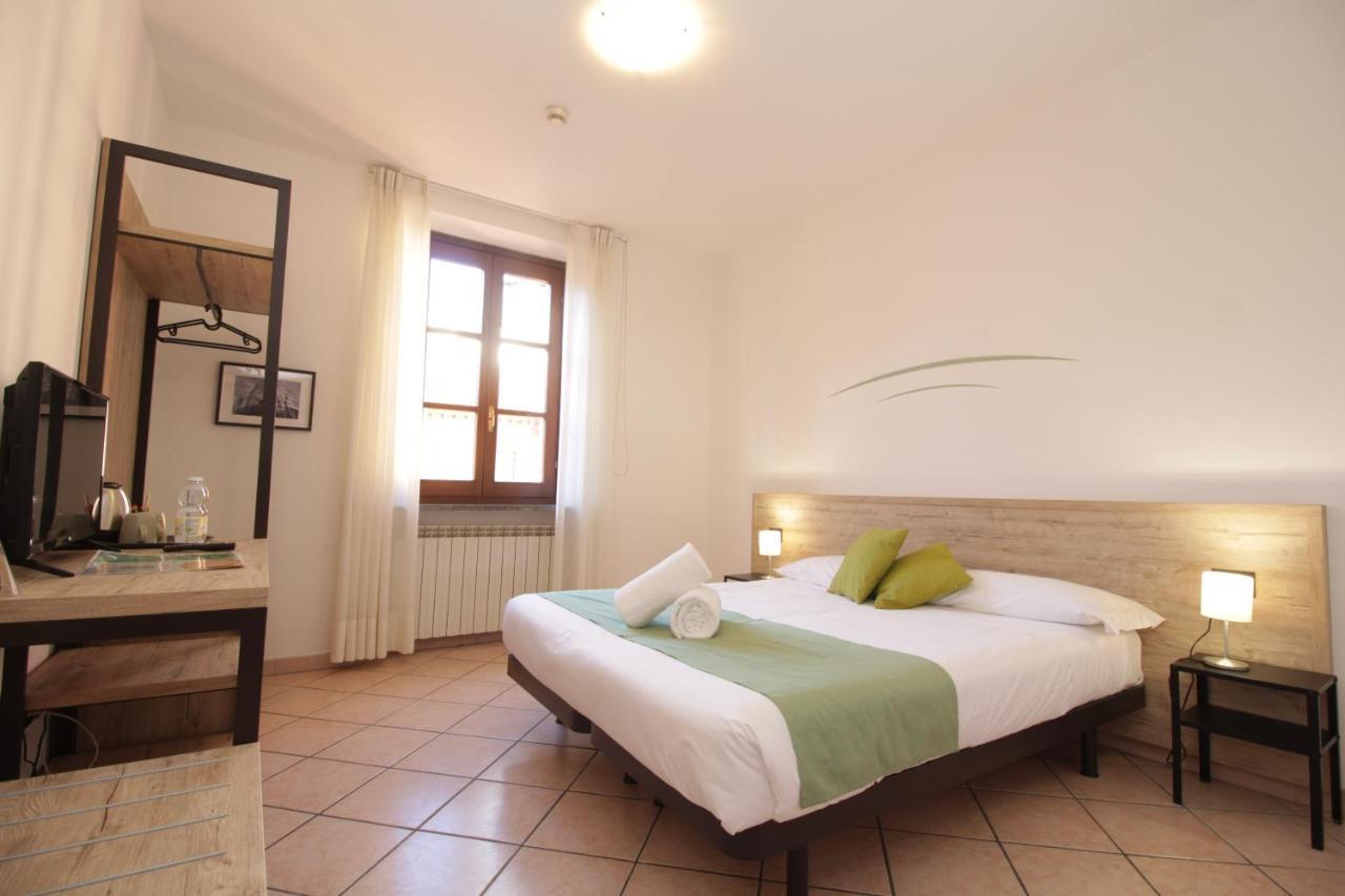 נוברה Hotel Tornielli 9 By Lvg Hotel Collection מראה חיצוני תמונה